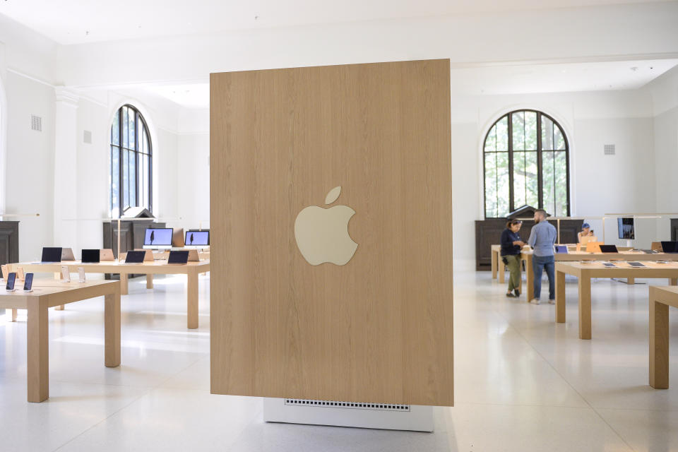 UNITED STATES -  AUGUST 21: The Apple Store inside the Carnegie Library is pictured in Washington on Wednesday August 21, 2019. (Photo by Caroline Brehman/CQ-Roll Call, Inc via Getty Images)