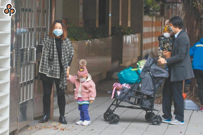 台北市議員游淑慧去年5月提案在托嬰中心加裝「雲端視訊系統」，讓家長可隨時關心小孩狀況，結果市府至今毫無動作。（本報資料照片）