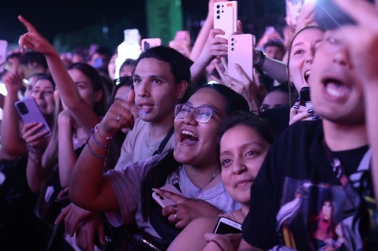 El público, protagonista de la noche del Festival EQUAL, que convocó 19 mil personas al Hipódromo de Palermo