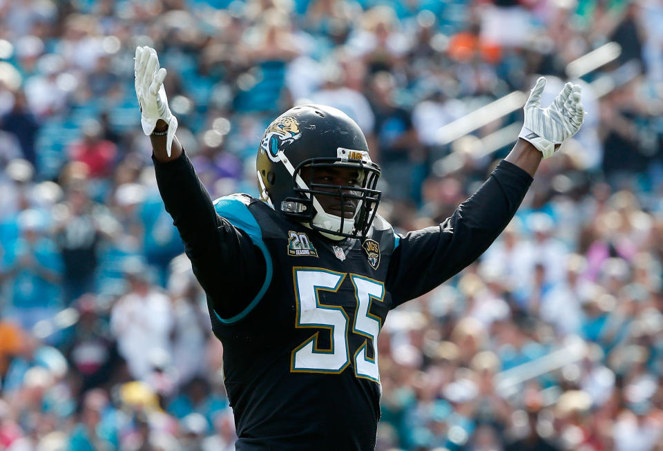 Former Jaguars linebacker Geno Hayes, only 33 years old, is reportedly fighting for his life in hospice care. (Photo by Sam Greenwood/Getty Images)