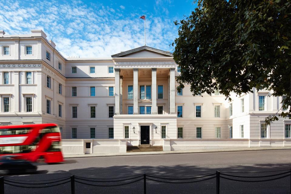 Exterior view of The Lanesborough in London