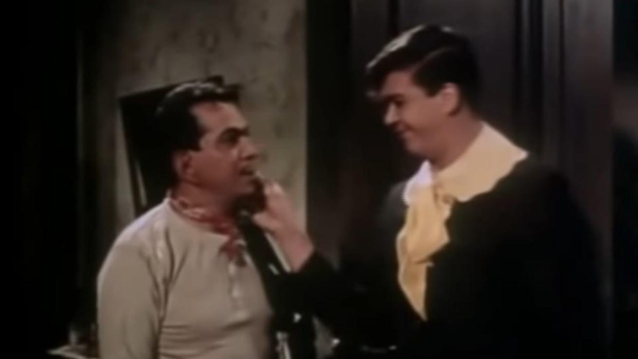 Chabelo y Cantinflas en El Extra, película de 1962. (Captura de Youtube/César López)