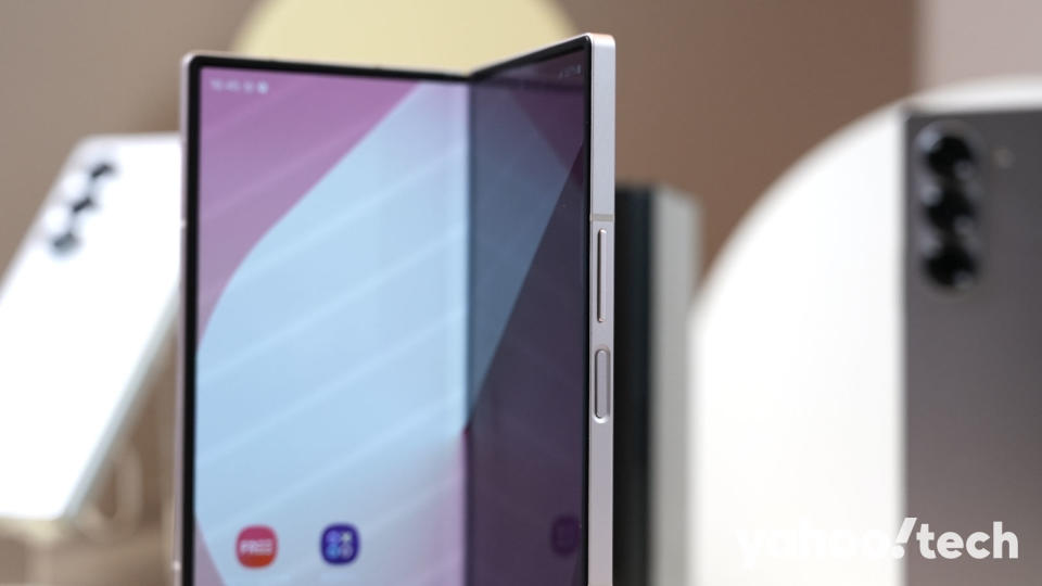 Samsung Galaxy Z Fold6、Flip6 減輕摺痕、再瘦身！Galaxy AI 加入新玩法：手畫草圖生成圖像