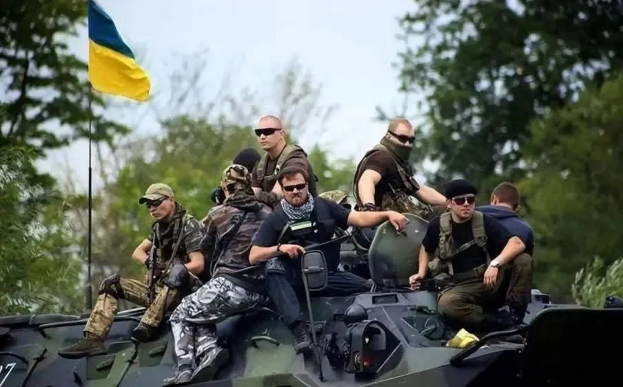 由於是俄羅斯侵略烏克蘭，烏克蘭的平民傷亡會很多，而烏軍士兵傷亡則相對較少。圖為烏軍。   圖：翻攝自三拾六度七