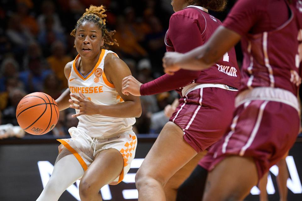 Tennessee guard Jasmine Powell (15) dribbles down the court during a game at Thompson-Boling Arena in Knoxville, Tenn., on Thursday, Nov. 9, 2022.