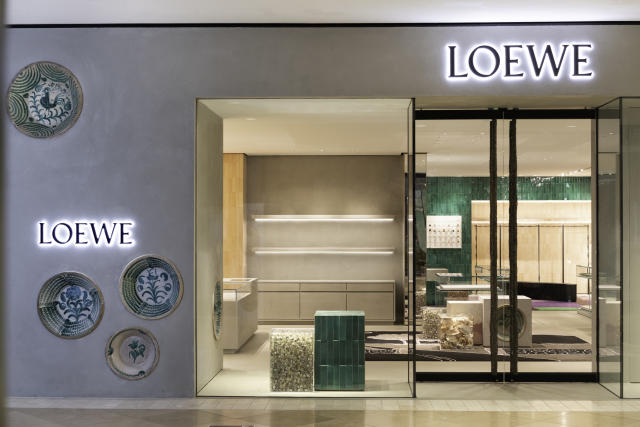 Loewe launches Craft Prize - LVMH