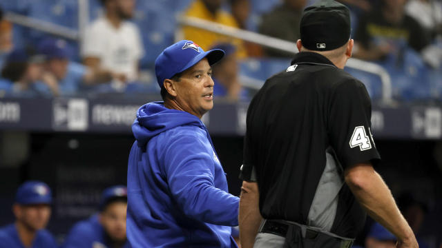 At last, MLB umpires will communicate with fans about replay reviews -  Bleed Cubbie Blue