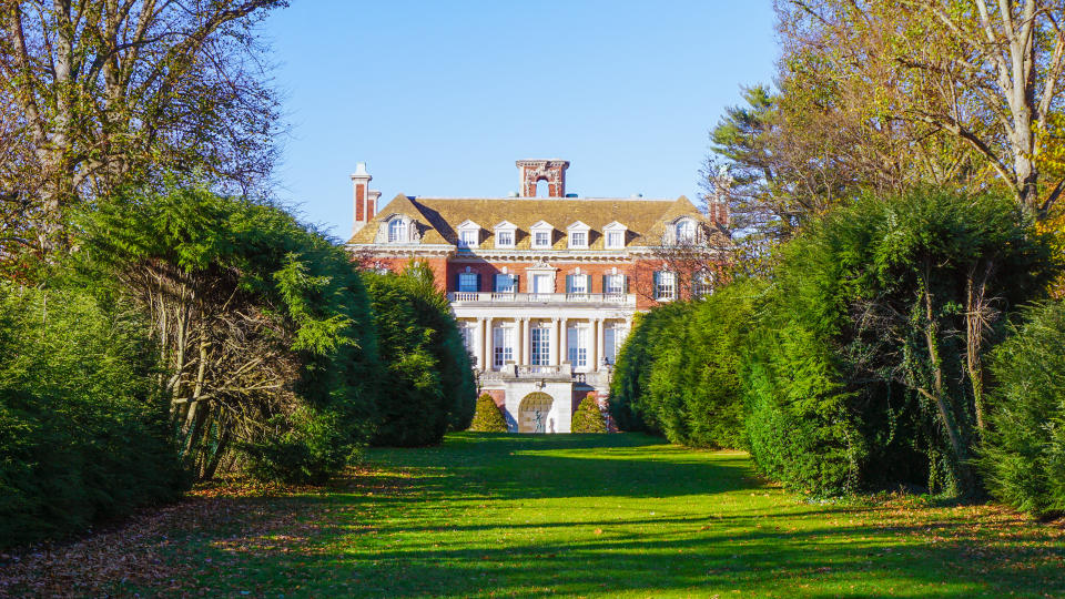 Old Westbury, New York - fall, 2016: Long Island Gold Coast Mansion at Old Westbury Gardens - Image.