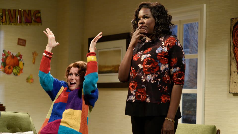 Kristen Wiig and Leslie Jones - Will Heath/NBC via Getty Images