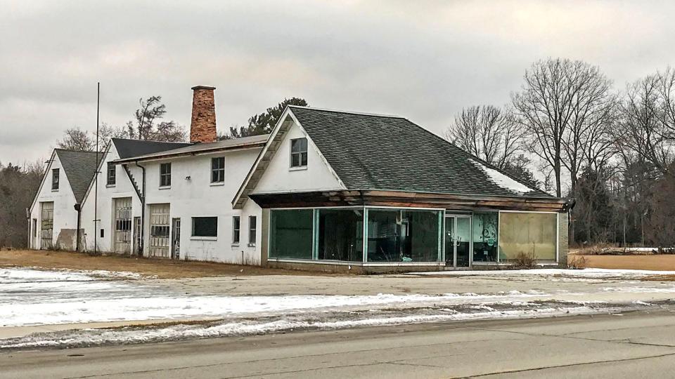 Snow on the ground near 3000 Forest Ave. in Two Rivers, where the city is considering a 45-unit apartment complex.