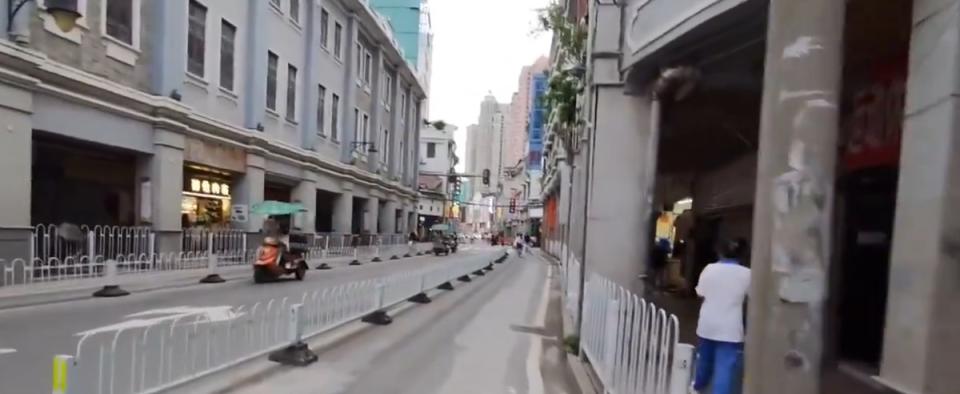 廣州最著名的步行街「上下九」的商鋪，大多都已關閉。