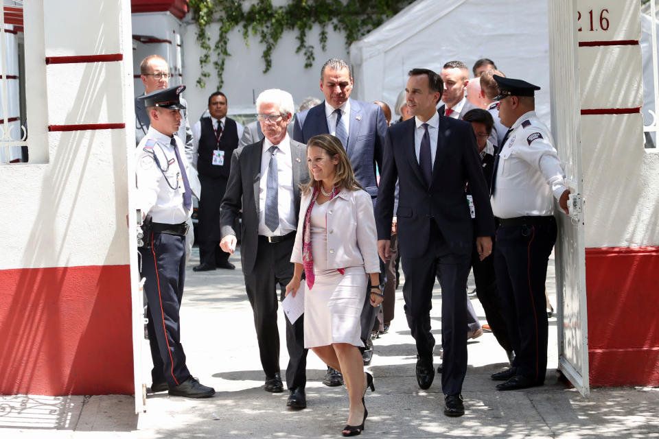 FOTOS: AMLO y Chrystia Freeland acaparan reflectores en México