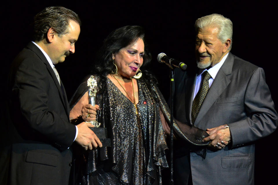 El primer actor Ignacio López Tarso fue el encargado de entregar en 2013 una Diosa de Plata, el máximo galardón de la industria cinematográfica mexicana para una actriz. El reconocimiento destacó la labor de Flor Silvestre y las múltiples películas en las que participó. (Cuarto Oscuro)