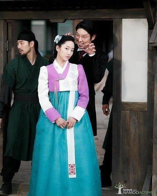 Take a look at these Korean actors who became a couple