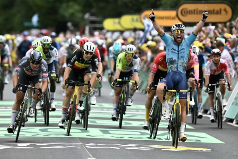 British rider Mark Cavendish setting the all time stage win record at the Tour de France (Marco BERTORELLO)