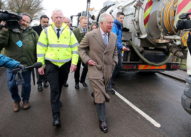 prince-charles-walking