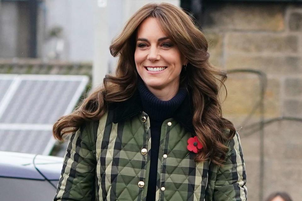 <p>Jane Barlow - WPA Pool/Getty</p> Kate Middleton visits visits Outfit Moray in Scotland in November 2023.