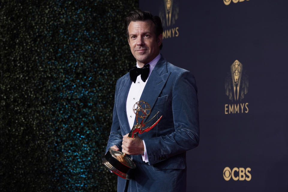 Jason Sudeikis, winner of the award for outstanding lead actor in a comedy series for "Ted Lasso" poses the 73rd Primetime Emmy Awards on Sunday, Sept. 19, 2021, at L.A. Live in Los Angeles. (AP Photo/Chris Pizzello)