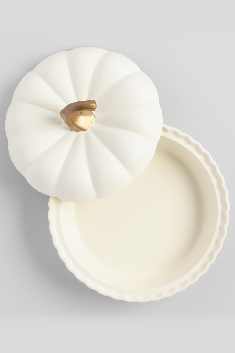 1) White Pumpkin Pie Baker Dish