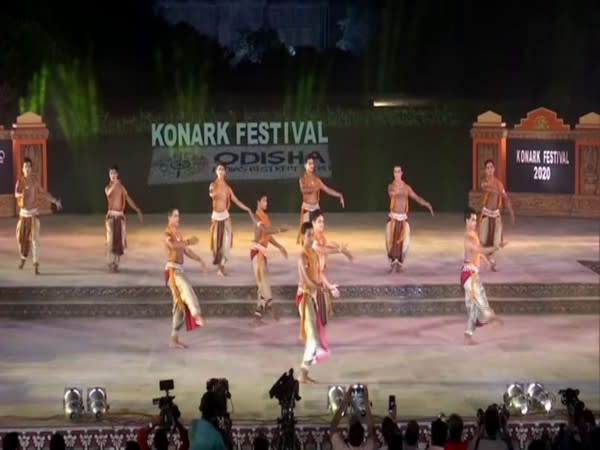 The 31st Konark Dance Festival began on December 1 at Konark in Odisha [Photo/ANI]