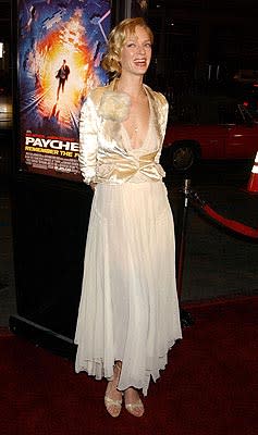 Uma Thurman at the LA premiere of Paramount's Paycheck