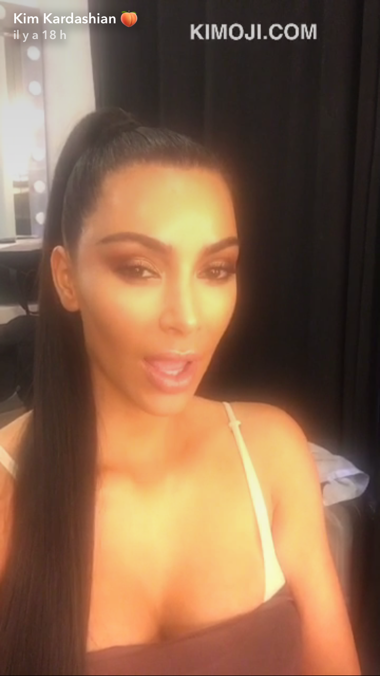 <p>On dirait bien que notre Kim préférée est tombée dans son highlighter ce week-end… </p>