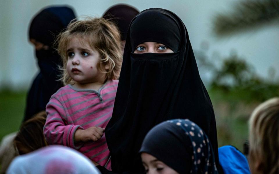 Women and children in the Al-Hol camp - DELIL SOULEIMAN /AFP