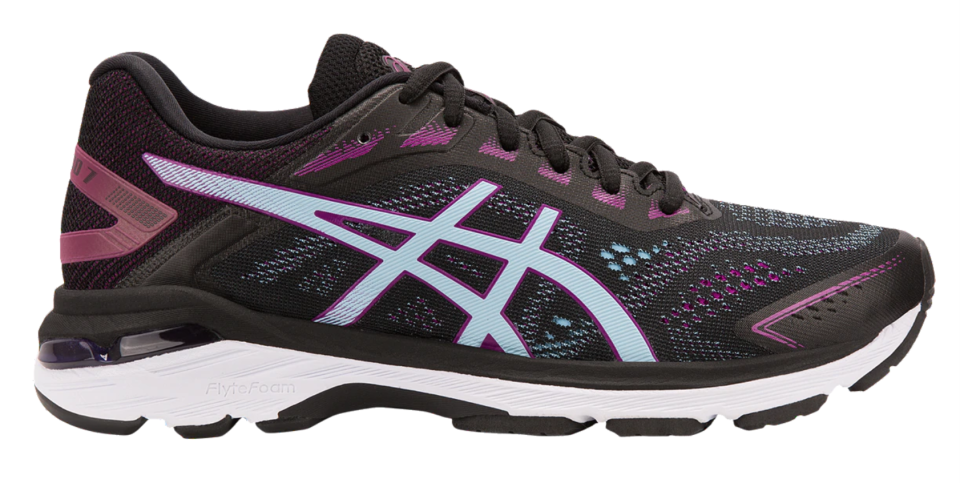 ASICS Women's GT-2000 Running Shoes. Image via Sport Chek.