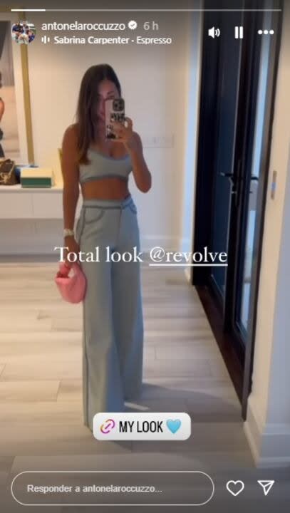 Anto Roccuzzo usó un look celeste muy osado