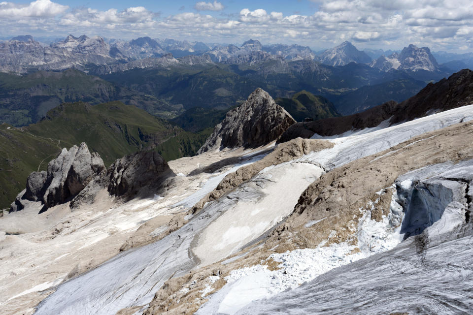 La zona del glaciar de la Marmolada, cerca de Canazei, Italia, donde se desprendió una sección que causó la muerte de al menos nueve personas. (Francesca Volpi/The New York Times)
