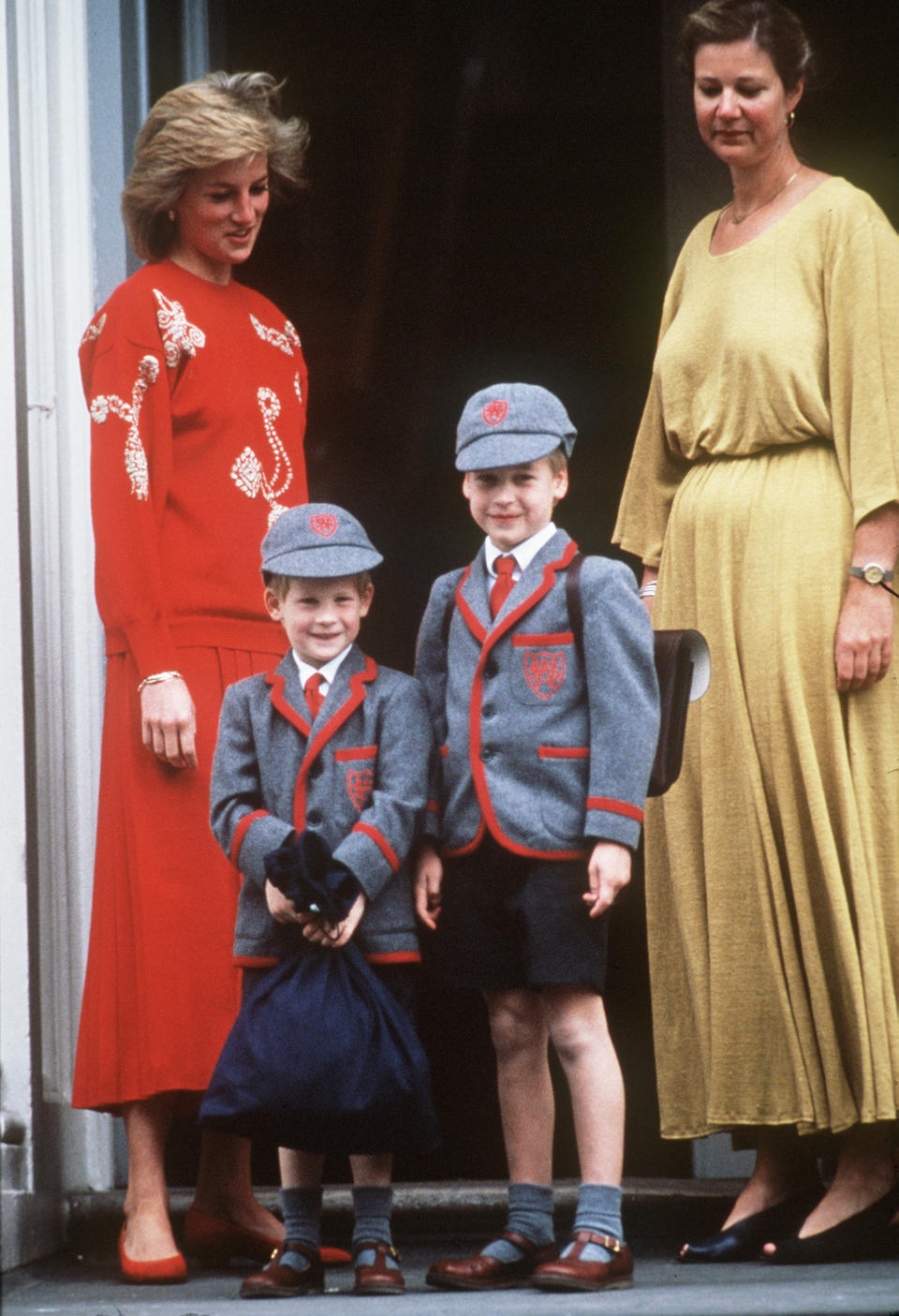 LONDON - SEPTEMBER 12:  Princess Diana with her sons Prince William and Prince Harry at Wetherby School on September 12, 1989 in London, England.  It is Prince Harry's first day at school. (Photo by Anwar Hussein/WireImage)  