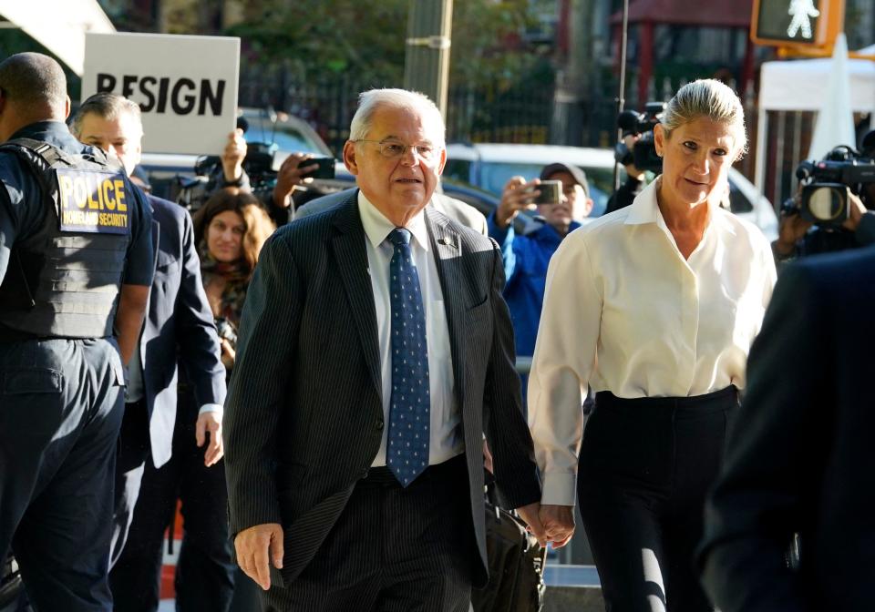 Sen. Bob Menendez, Democrat of New Jersey, and his wife Nadine arrive at the U.S. district court in New York City on Sept. 27, 2023. / Credit: TIMOTHY A. CLARY/AFP via Getty Images