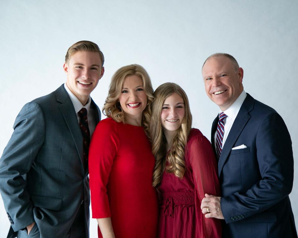 Brad Johnson, wife Laura Lacey Johnson, and their children, Evan and Elle.