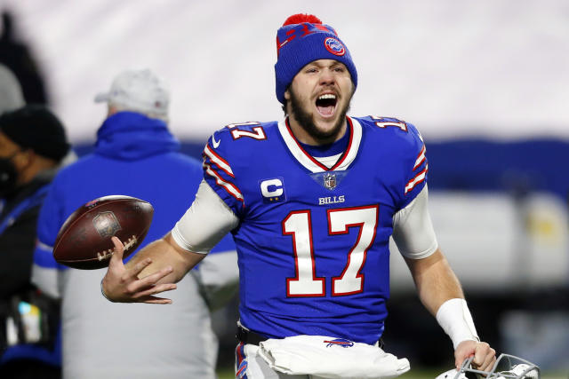 LOOK: Josh Allen caught in background of now iconic Bills photo