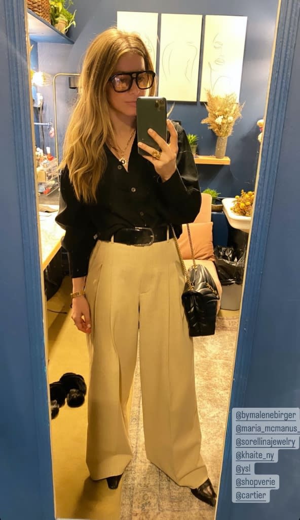 Julianne Hough takes a mirror selfie while backstage. - Credit: Courtesy of Instagram/Julianne Hough