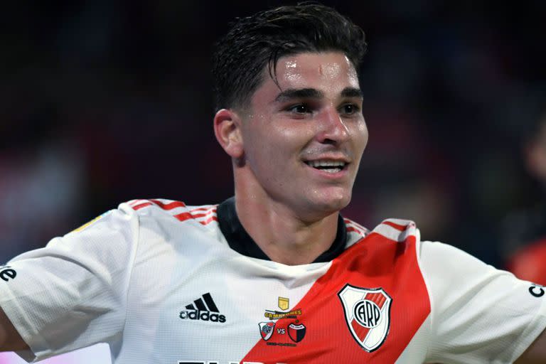 Julián Álvarez, la cara del festejo de River