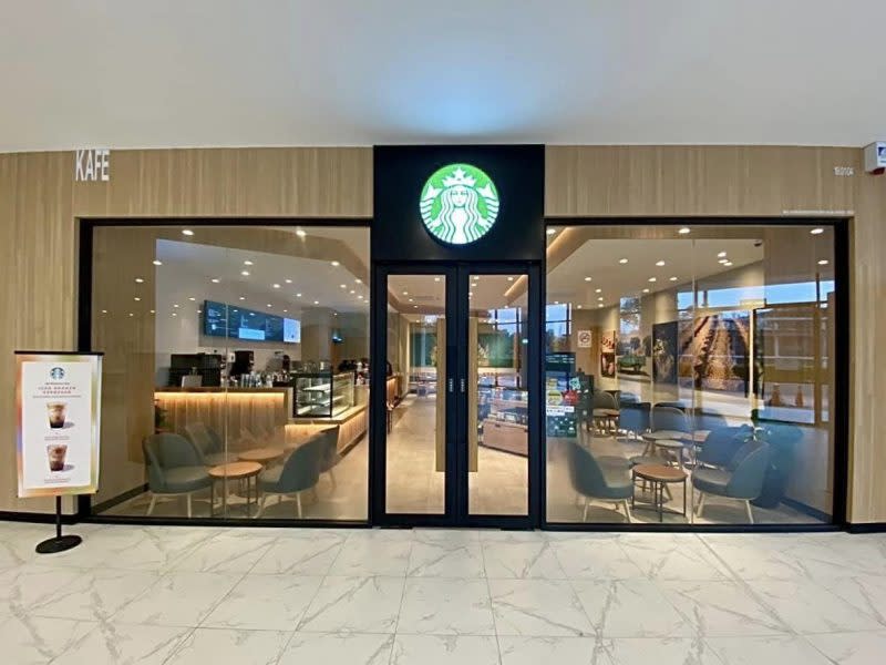 Starbucks - exterior