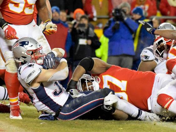 Red Burkhead scores the game-winning touchdown (USA TODAY Sports)