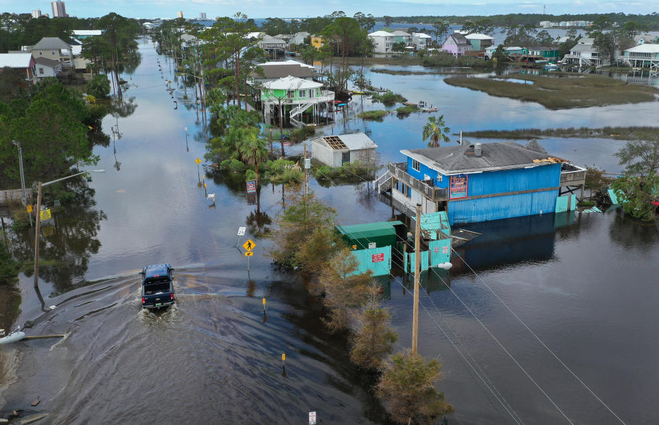 Image: BESTPIX - Hurricane Sally Makes Landfall On Gulf Coast (Joe Raedle / Getty Images)