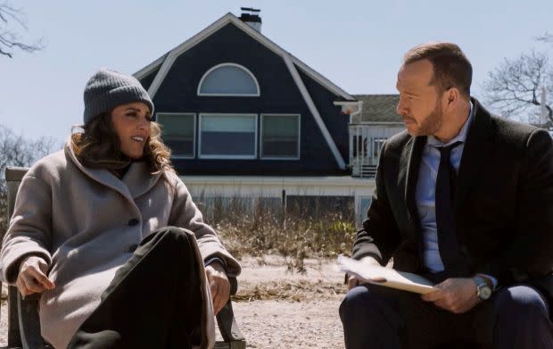 <em>Jennifer Esposito, </em><em>Donnie Wahlberg, </em><p>Courtesy: CBS</p>