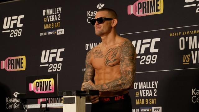 Crisis averted: Dustin Poirier says UFC 299 fight vs. Benoit Saint-Denis  back on, apologizes for 'misunderstanding' - Yahoo Sports