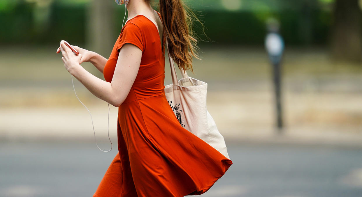 This top-rated Amazon dress has been hailed the "best dress" by shoppers - and it's super affordable.  (Getty Images)