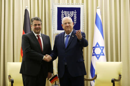 Israel's President Reuven Rivlin welcomes German Foreign Minister Sigmar Gabriel in Jerusalem April 25, 2017. REUTERS/ Ronen Zvulun