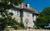 <p>Since 1951, a charming structure overlooking the Ottawa River has been the official residence of the prime minister of Canada. Ivy-covered 24 Sussex Drive was first commissioned in 1868 as a wedding present for the fiancé of former Member of Parliament Joseph Merrill Currier. Due to the current state of 24 Sussex Drive and the need for extensive renovations, Canadian Prime Minister Justin Trudeau does not live in the residence he once called home when his father Pierre Trudeau was Prime Minister. He and his family live in the same verdant vicinity but instead in the nearby Rideau Cottage.</p>