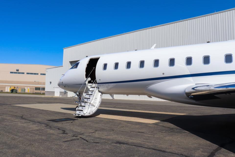 Bombardier Global 6500 private jet