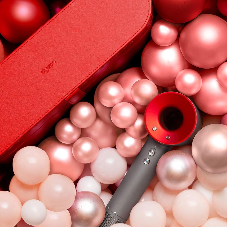 13 Gifts for the Beauty-Lover on Your List