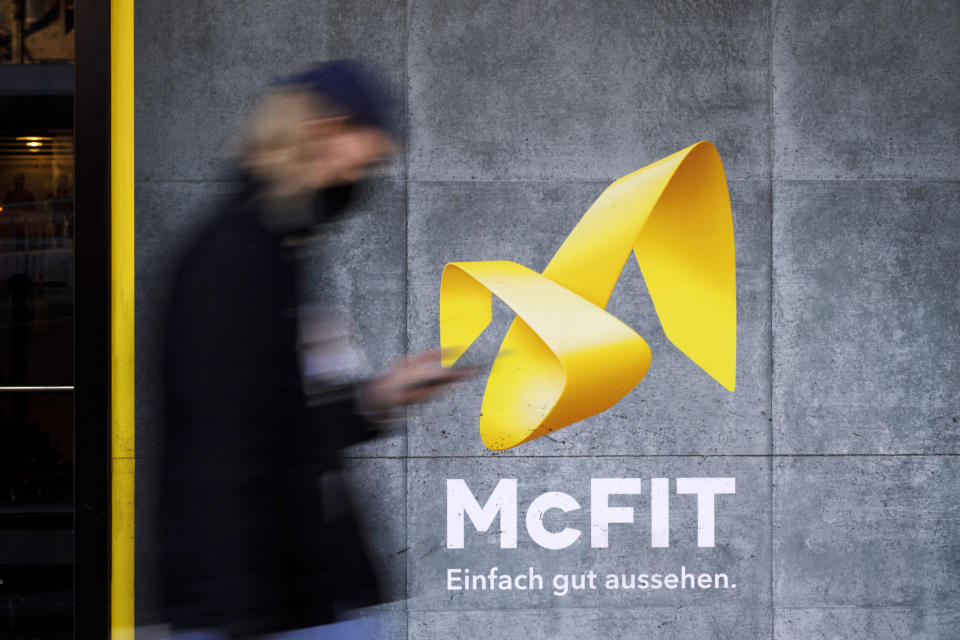 Julian Zietlow erregte regelmäßig Aufmerksamkeit – unter anderem teilte er gegen die Fitness-Kette McFit aus. - Copyright: picture alliance / Geisler-Fotopress | Christoph Hardt/Geisler-Fotopres