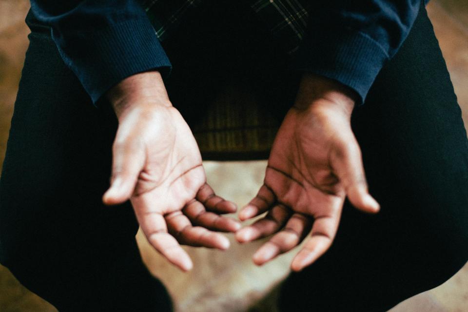 The length of your fingers could indicate someone's sexuality, researchers say: Jeremy Yap/Unsplash