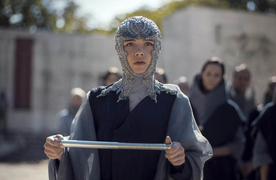 En esta imagen proporcionada por Warner Bros. Pictures, Florence Pugh en una escena de "Dune: Part Two". (Warner Bros. Pictures vía AP)