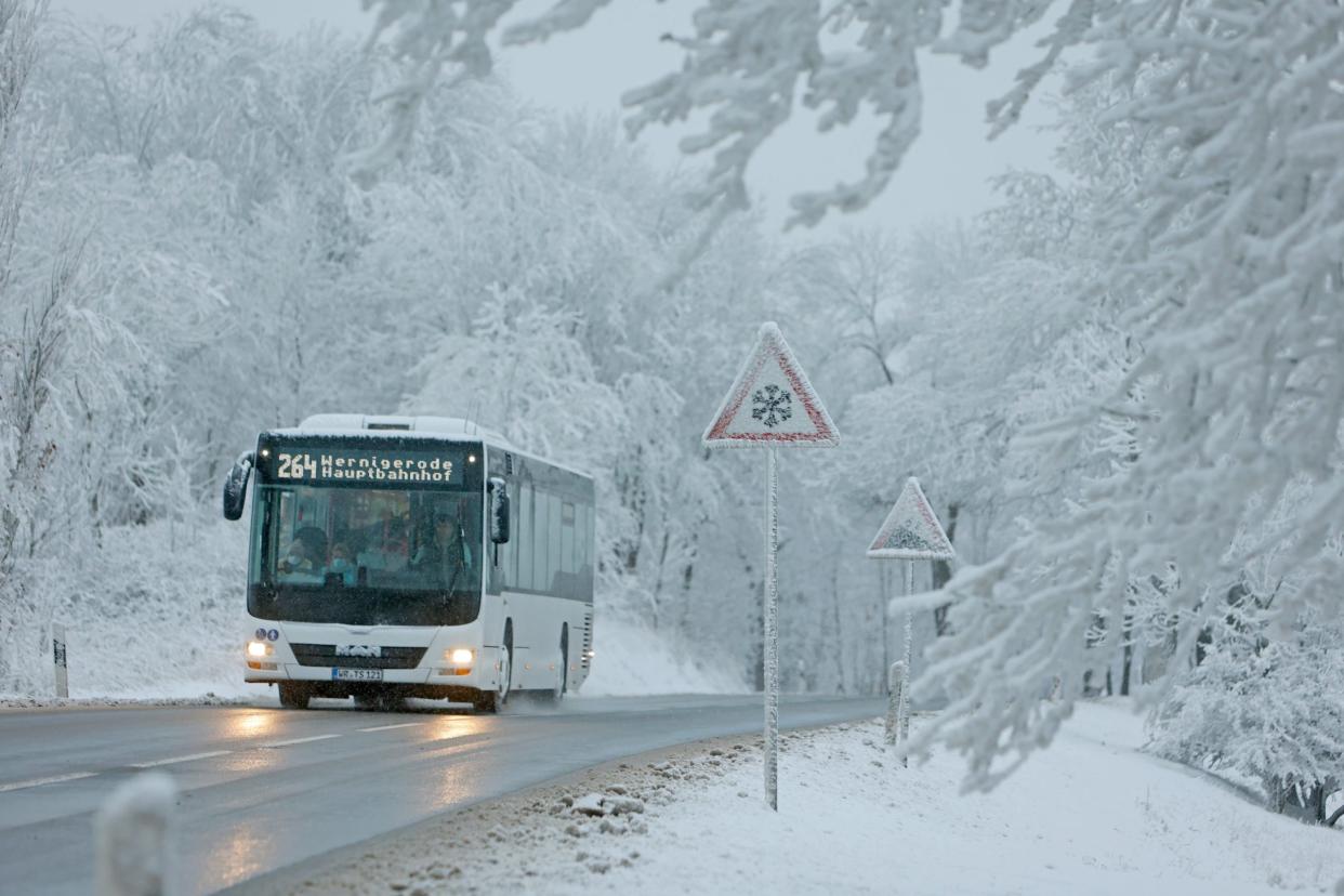 Der Dezember beginnt in Deutschland kalt. Das treibt den Gasverbrauch. Die Netzagentur stuft die Temperaturprognose als „kritisch“ ein. - Copyright: Picture Alliance 